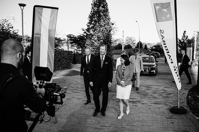 Gilles Roth, le Grand-Duc Henri et Béatrice Belorgey au Kirchberg jeudi 18 septembre