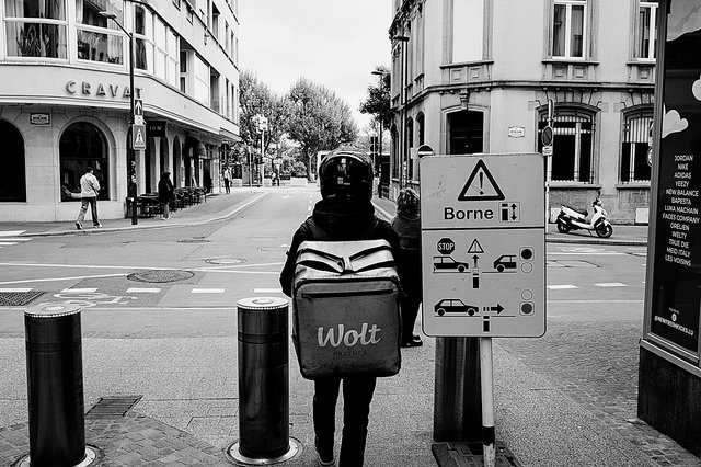 Un livreur à Luxembourg, ce mardi